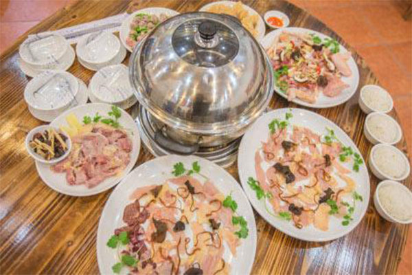 聚福居重庆小面加盟门店