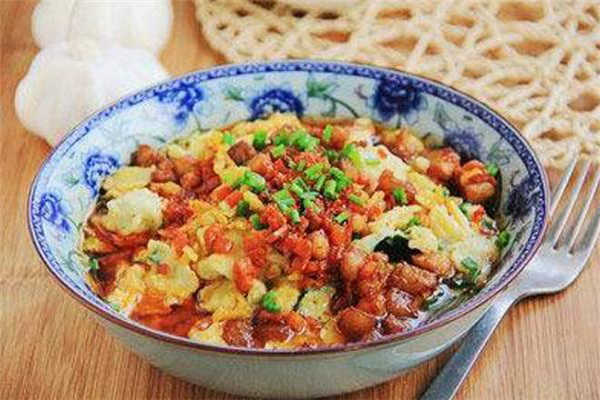 闯王油泼面加盟费