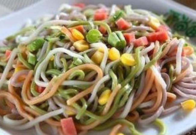 顾大嘴彩色带馅面条加盟门店