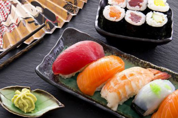 太平元通回转寿司加盟门店