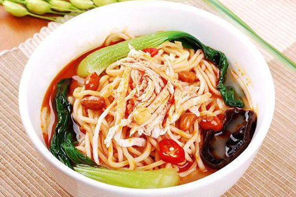 堡风盛米线麻辣烫加盟