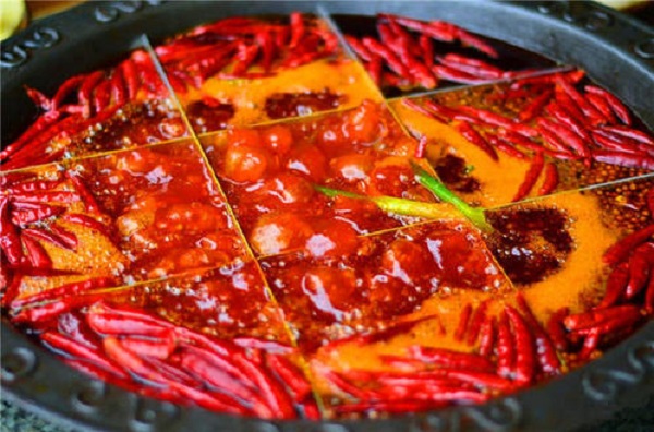 渝跃龙门老火锅加盟店