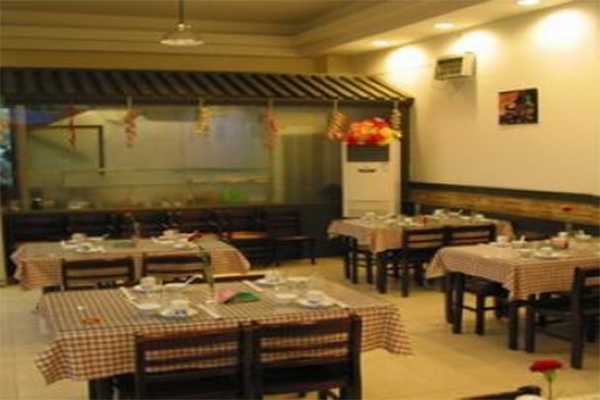 洞庭春湘菜馆加盟费