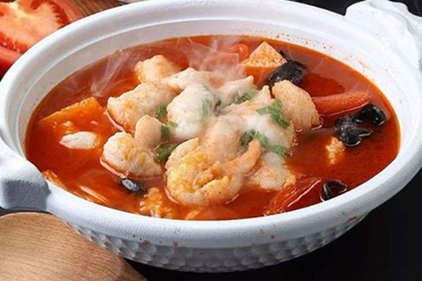 禾城真真鲜小鱼锅加盟门店