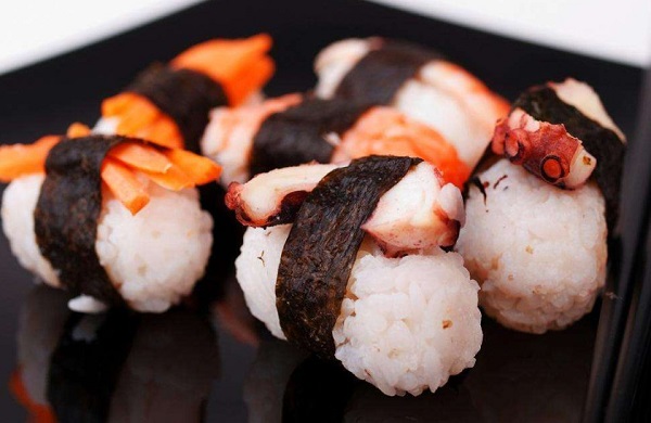 卿味寿司加盟费