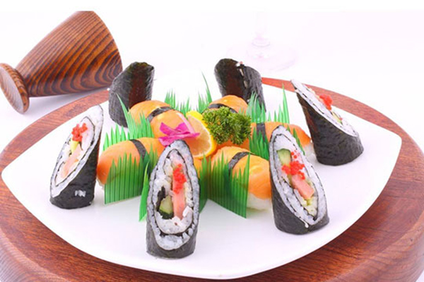 臻吉寿司加盟店