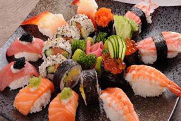 天天顶鲜寿司加盟费