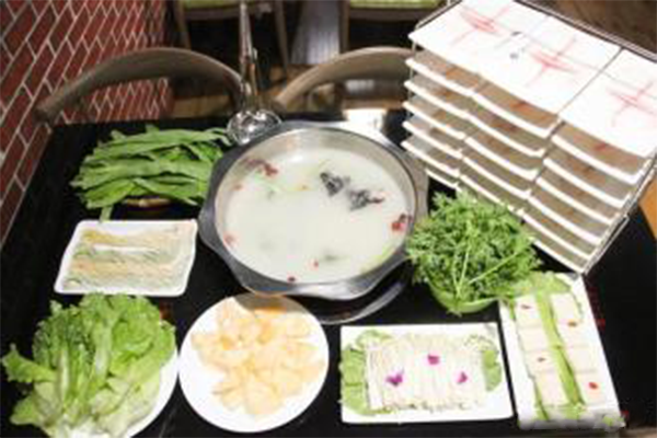 元鼎斑鱼庄加盟费