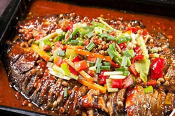 一家人纸包鱼加盟门店