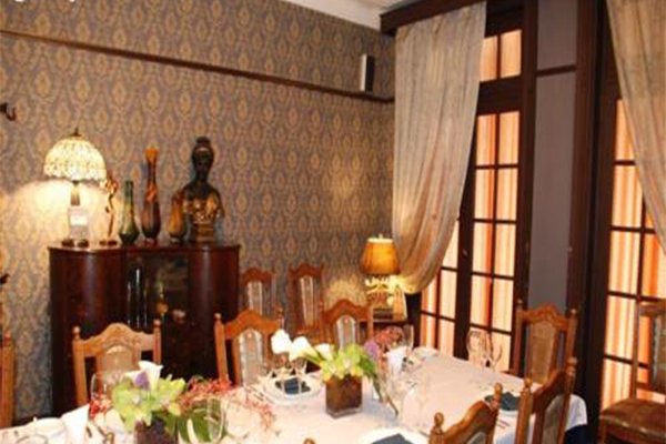 夏朵餐厅加盟费