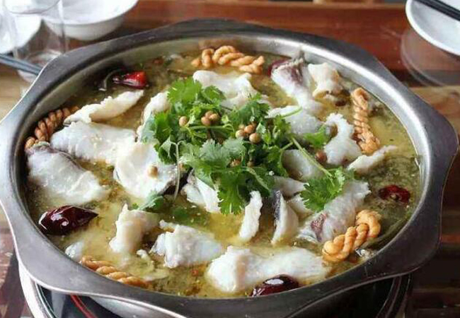 李茜鲜味村自助鱼火锅加盟门店