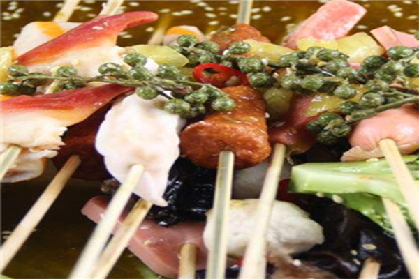 曹氏麻辣烫加盟店