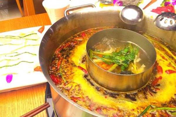 渝焱重庆秘宗火锅加盟费