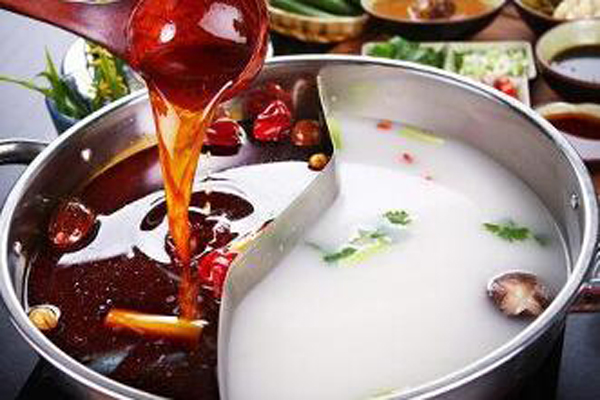 丽江风情斑鱼府加盟费