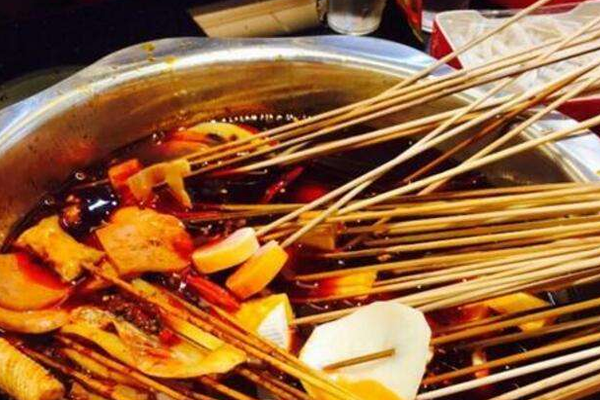 嗨得串串火锅加盟门店