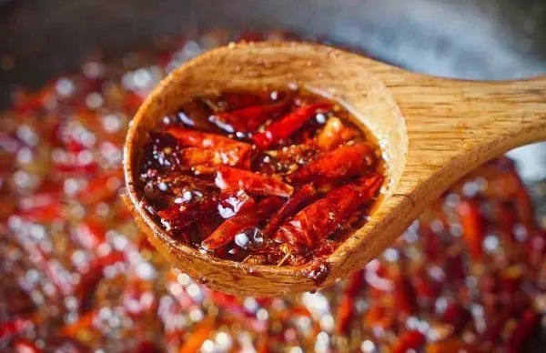 渝里捞香火锅加盟费