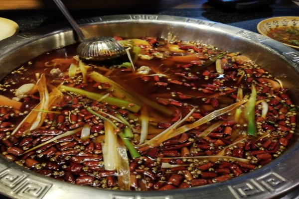 久味美蛙鱼头火锅加盟门店
