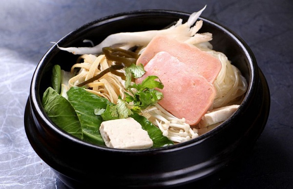 段公子砂锅米线加盟费