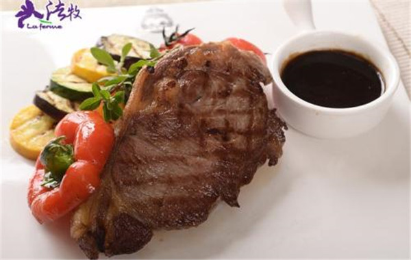 法牧牛排咖啡