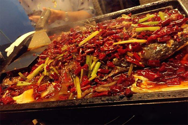 川福林烤鱼城加盟