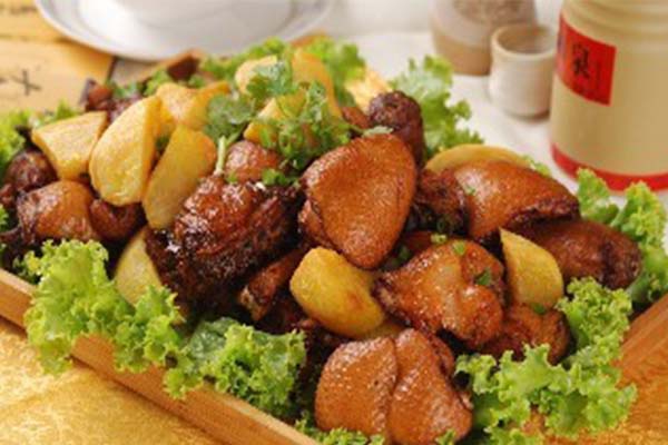 城川居饭庄加盟费