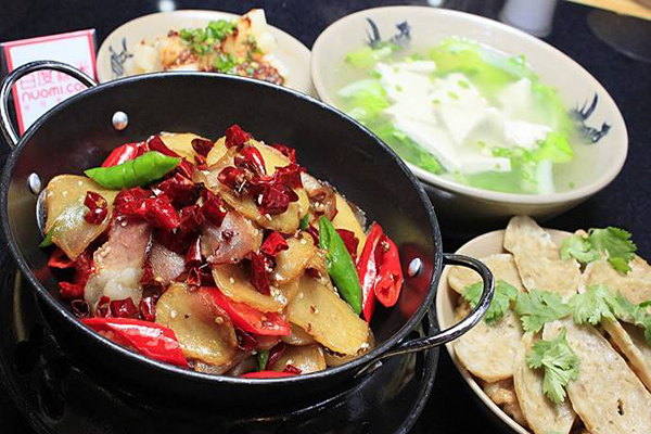 椿柏居饭庄加盟费