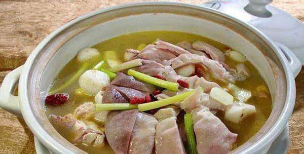 辰源猪肚包鸡加盟店