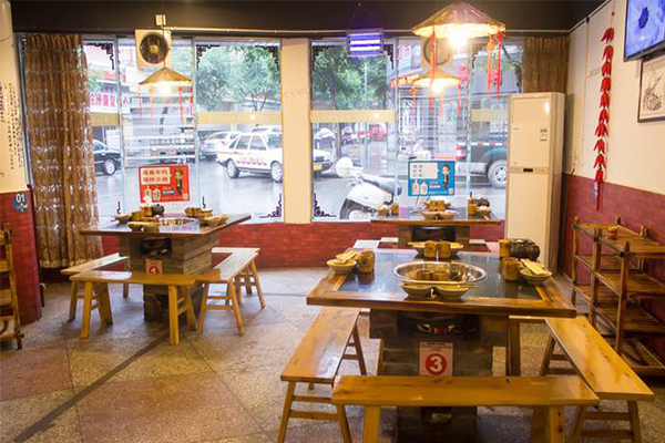 老城门土灶老火锅加盟费