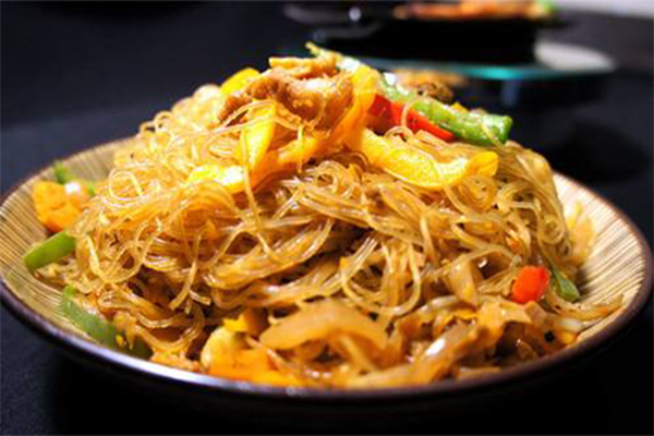 陈半天老米粉加盟费