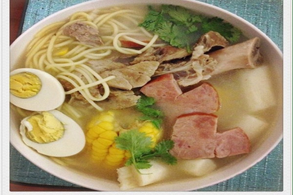 陈厨骨汤面加盟费