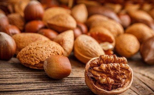 俾斯蒂奇加盟费