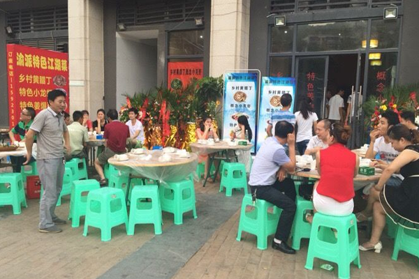 黄腊丁爱上小龙虾加盟费