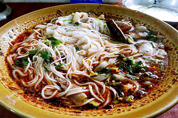 吃上瘾米线加盟费