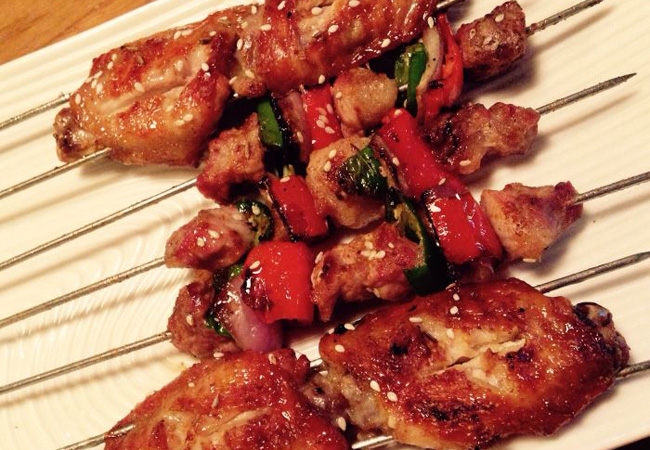 串约食空音乐烧烤吧加盟