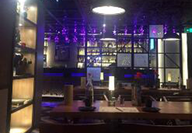 串约食空音乐烧烤吧加盟