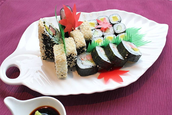 东月寿司加盟费