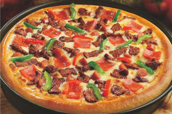 左右时光比萨加盟费