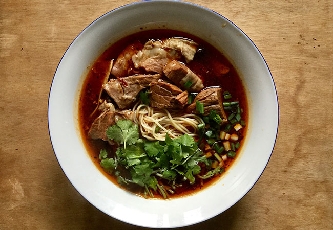 诚虎私房牛肉面加盟门店