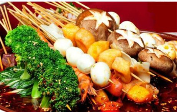 小高串串香加盟费