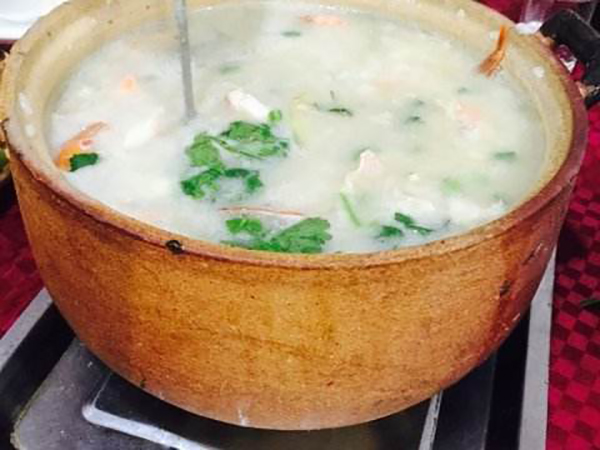 潮源砂锅粥加盟店