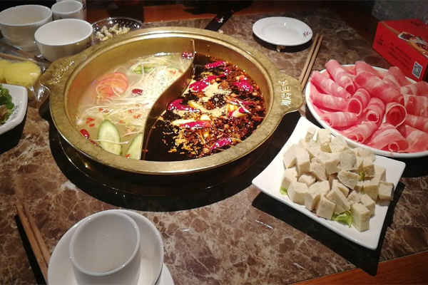 川尚百味火锅加盟费