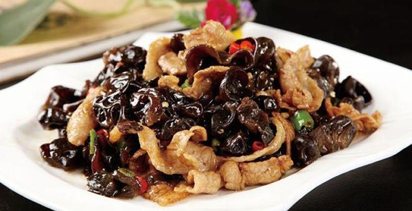 春渝江湖名菜馆加盟店