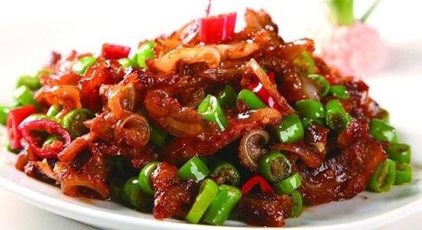 春渝江湖名菜馆加盟店