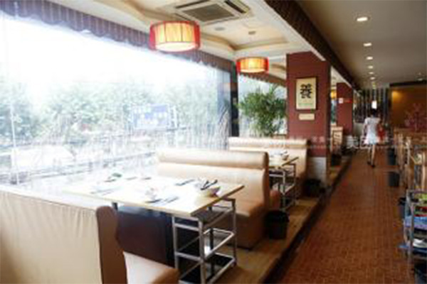 川金龙骨头王加盟门店