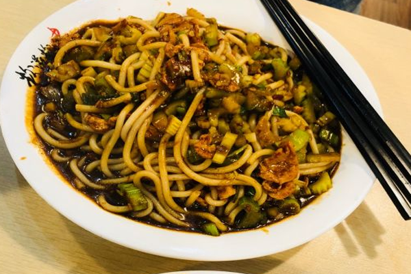 新疆卓记炒米粉加盟