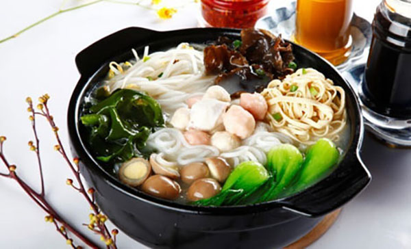 赵守信过桥米线加盟店