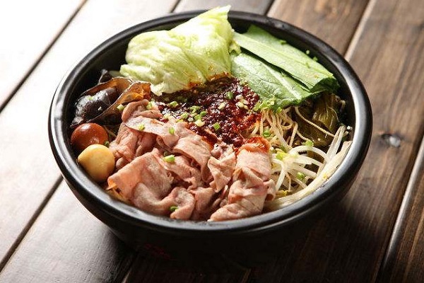 彩云之端过桥米线加盟费