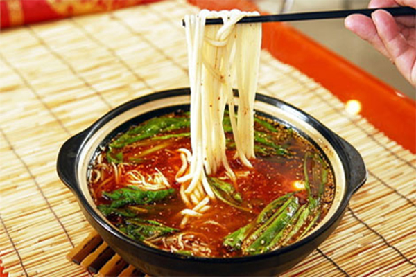 小两口米线加盟门店