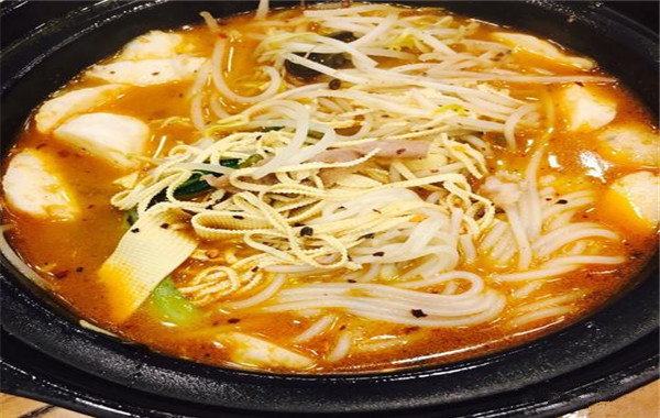 砂锅时代过桥米线