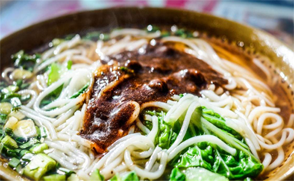 立波过桥米线加盟店